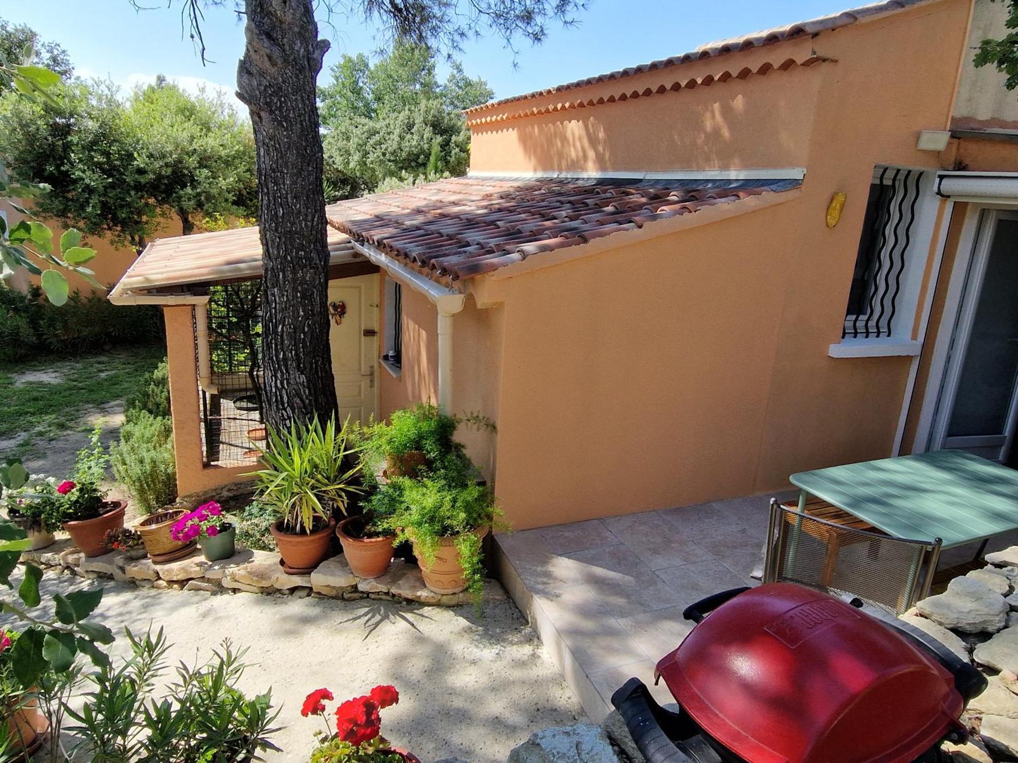 La Cigaliere Villa L'Isle-sur-la-Sorgue Exterior photo