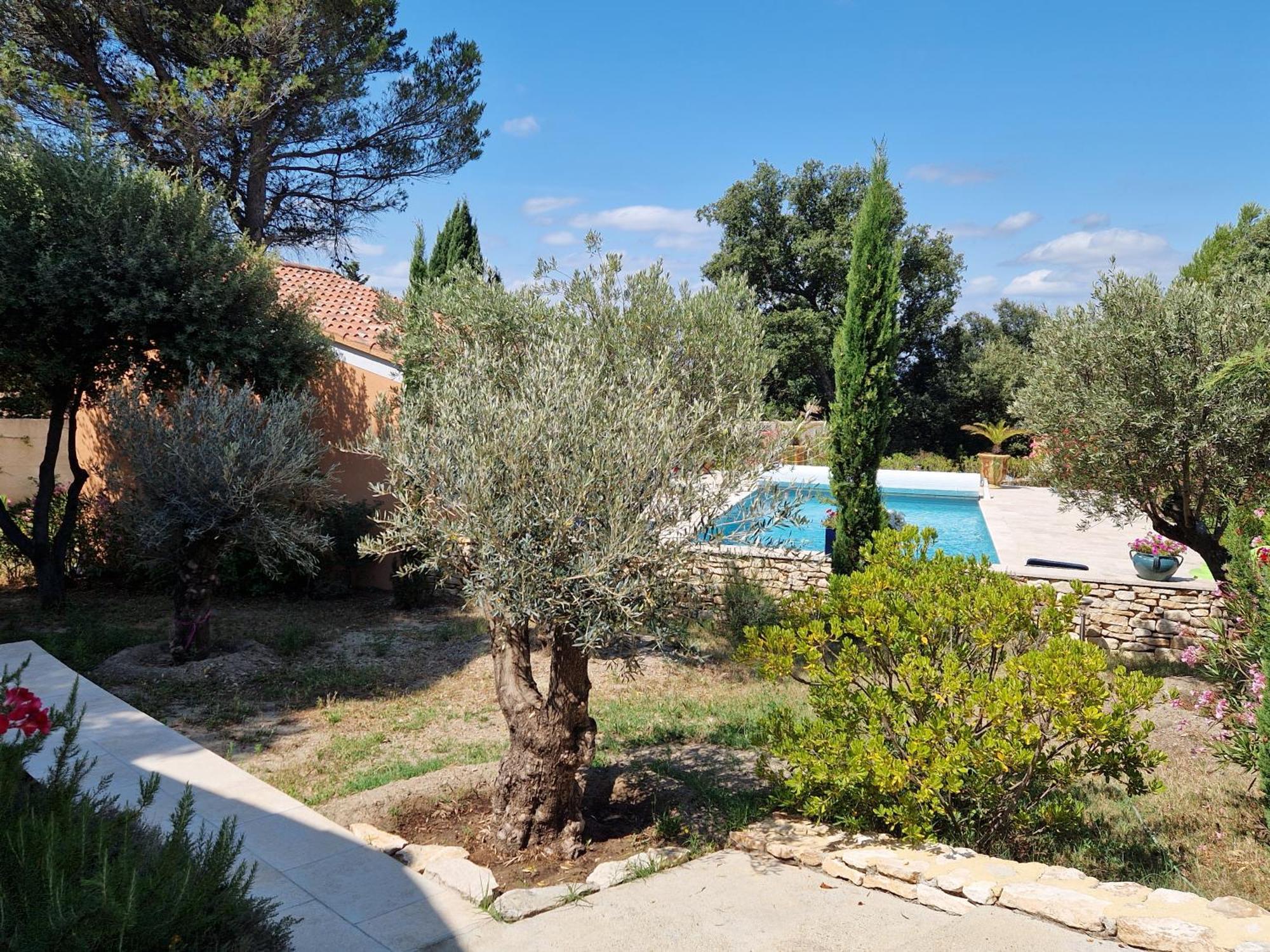 La Cigaliere Villa L'Isle-sur-la-Sorgue Exterior photo